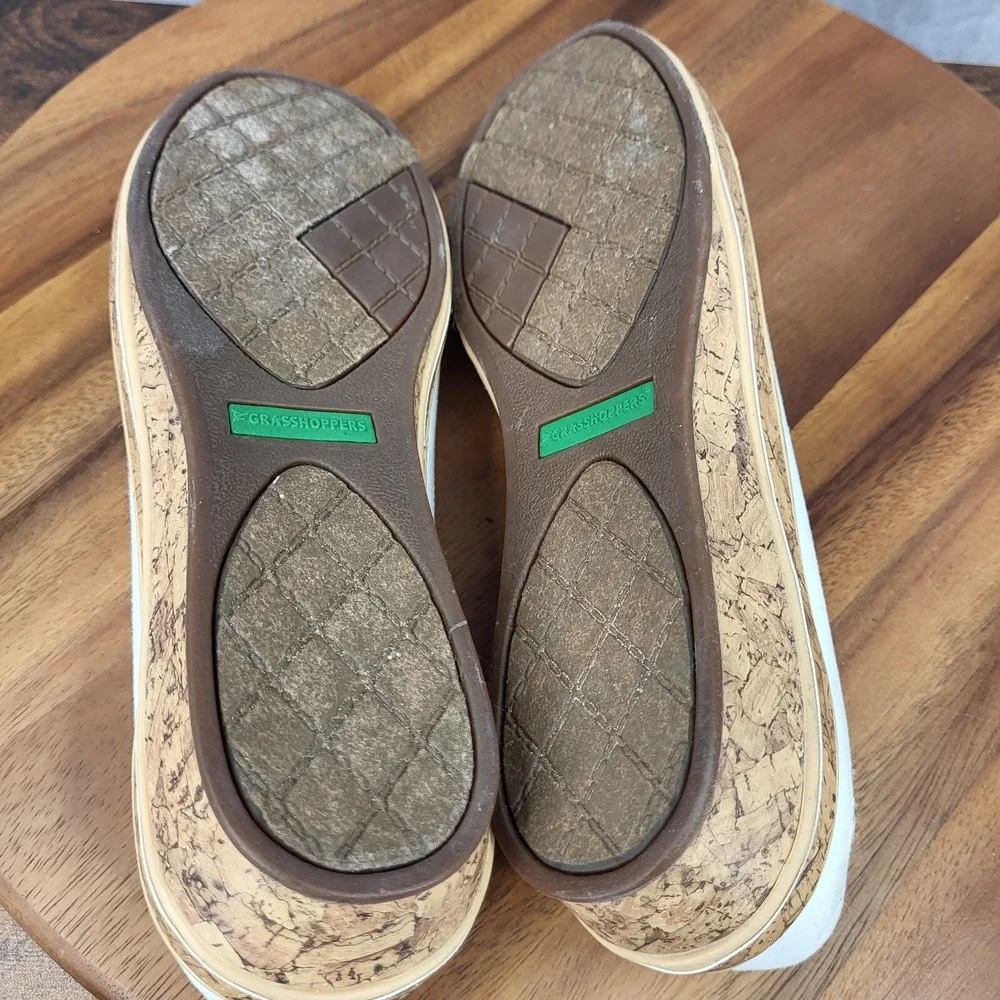 Grasshoppers Wedge Sandals Womens 8.5 White Cork Canvas Slip On Comfort Shoes‎